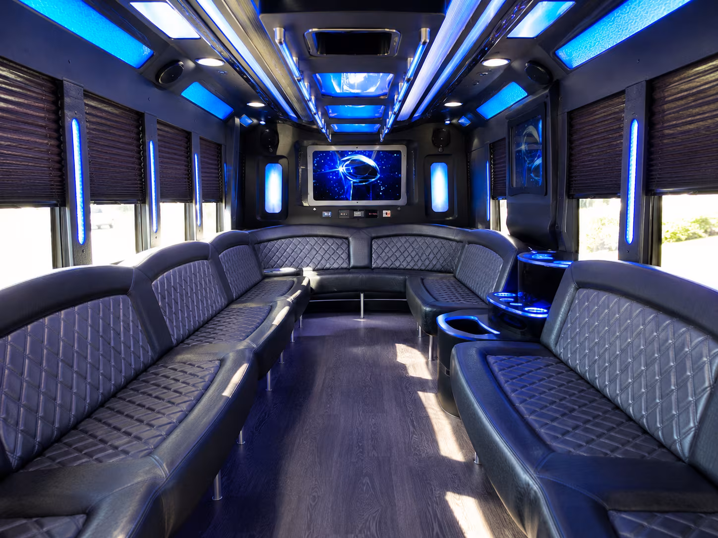 killeen 28 passenger party bus inside